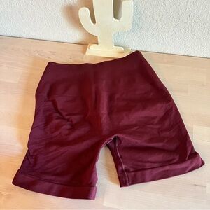 Alphalete Women's Athletic Shorts in Burgundy